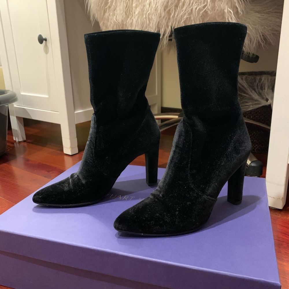 Stuart Weitzman Clinger bootie
